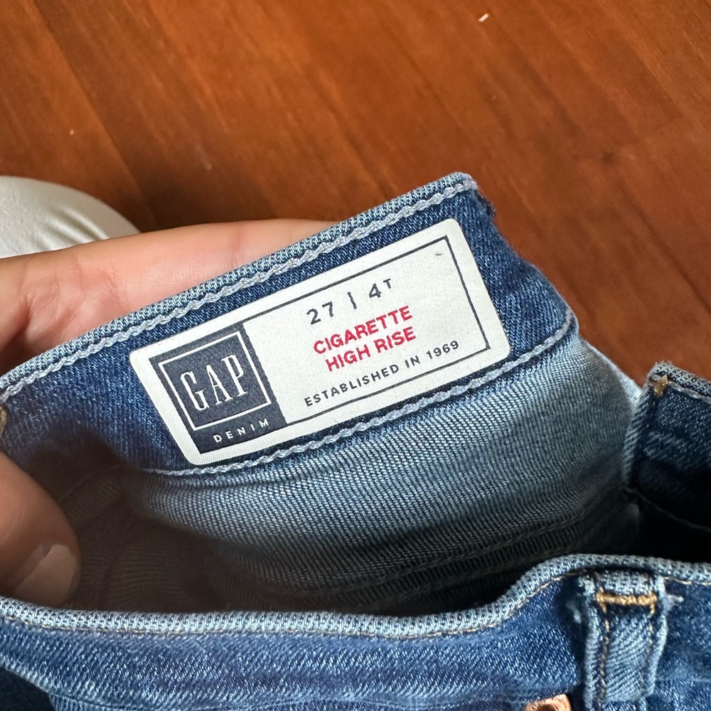 GAP Cigarette High Rise Jeans - Picture 2 of 2